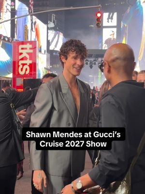 #ShawnMendes touches down in NYC for @Gucci’s cruise 2027 show. 