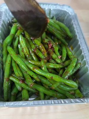 Chili Garlic Green Beans #FYP #foryou #mrmakeithappen 