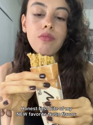 Protein disguised as dessert? Don’t mind if we do. Thanks for the love, @letroupe 🤎 So glad Dulce de Leche is your new favorite NuGo bar. #NuGoBars #dulcedeleche #ProteinBarReview #glutenfreesnacks