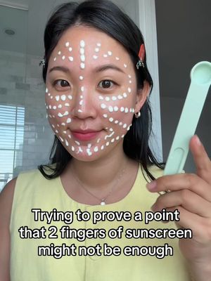 @capricorneum recently did a post about how 2 fingers of #sunscreen might not be enough - a method I religiously used myself too. Every sunscreen has a different viscosity so this may not apply to more fluid or thicker sunscreens than the @KraveBeauty beet the sun* but the general rule of thumb is…. USE MORE THAN WHAT YOU THINK IS ENOUGH! *KraveBeauty is my own brand 