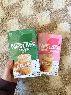 AD Quick afternoon reset with NESCAFÉ x Krispy Kreme Doughnut Latte YOM!!! The boost I need before teaching ✨🍓🍩💛☕️ @NESCAFÉ ANZ 