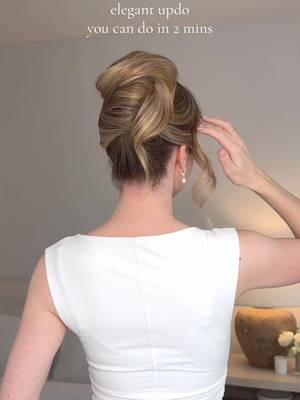 easy updo tutorial❤️ easily my most requested hairstyle of 2026, and simple to recreate on yourself @Moroccanoil Smoothing Lotion @Kérastase Glaze Drops for shine Kérastase Laque Couture Hair Spray #hairtutorial #hairstyle #updo #easyhairstyles #longhairstyles   