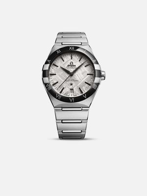 Excellence from every angle. This 41 mm Constellation reveals time on a rhodium-grey meteorite dial, while the Co-Axial Master Chronometer calibre exemplifies the art of OMEGA precision. #OMEGA  #Constellation