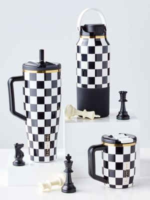 It’s time to make your move ♟️ Black & White Checker just dropped, but it won’t stay on the board for long. The winning strategy is to *add to cart* NOW! 🙌