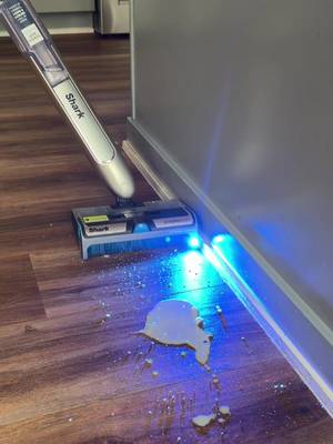 Well don’t make the same mistake.. 😒 #sharkhydroduo #vacuummop #mopping #vacmop #CleanTok