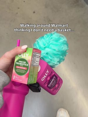 The power of a girl grip while shopping 💪 #shopping #walmart #wellness #haul #girlgrip