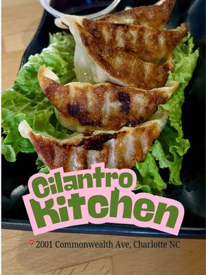 ⁉️Did you know? Cilantro Kitchen in Plaza Midwood has a brand new menu❓ I was thrilled to be able to try out some flavorful bites and refreshing teas! If you haven’t been, this casual eatery has seating indoors as well as a patio space outside. It’s also a great take out spot.  ✨Here’s what we tried: 🥓Pork Belly Bao Buns- soft bao buns stuffed with pork belly and topped with pickled veggies 🥟Potstickers- pan fried chicken and veggie potstickers with soy sauce 🍤Summer rolls- rice noodles, shrimp and pickled veggies 🐙Takoyaki- fritters made of octopus topped with bonito flakes 🧅Veggie Tempura- battered and deep fried assorted veggies 🍚Korean Grilled Galbi- Korean style short ribs served with rice 🍜Steak Pad Thai- rice noodles with steak and peanuts 🥩Bo Ne- sizzling beef steak, served with egg, pate, sausage, fresh veggies and a baguette 📲 @cilantroclt  📍2001 Commonwealth Ave., Charlotte, NC (Plaza Midwood) 📞(704)345-9490 #asianfusion #charlotte #charlottenc #asianfood #newmenu 
