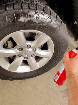 Less time and more shine. Mothers Speed Tire Shine gives your tires that fresh, “just dressed” look in seconds, without the mess.