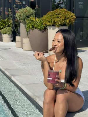The sun came out and suddenly I have my whole life together. #TalentiPartner @Talenti Gelato poolside is my entire personality this summer and I’m not mad about it. Not to be dramatic.. but everyone deserves a Talenti pool day. Get your favorite flavor at a store near you. #talentisorbetto 