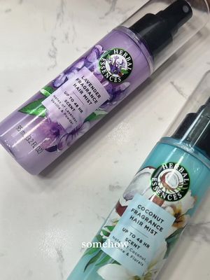 I found a hair scent combo so good, it literally has my husband stopping in his tracks.  I’ve been layering the @herbalessences coconut + lavender hair mists and I’m OBSESSED.  The scent lasts all day, makes my hair feel so fresh, and somehow instantly changes my mood #HerbalEssencesPartner #ad 
