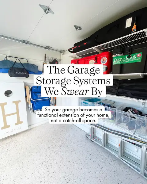 The best garage systems are the ones that make it easy to actually use the space. Clear zones, functional storage, and simple systems that keep everything visible and easy to access make a huge difference in how your garage functions day to day. Because garages shouldn’t become the place where everything gets tossed and forgotten about! #horderly #professionalorganizing #garageorganization 