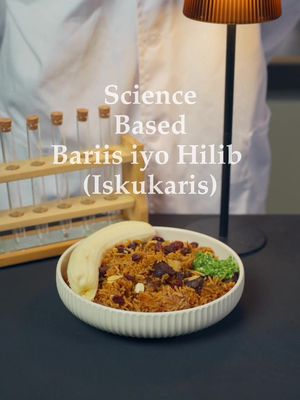 Bariis iso Hilib Iskukaris Make according to science👨‍🔬 . Can’t beat the Hoyos but we’re going to try. Somali one-pot spiced rice with lamb, made with the help of science . Full recipe on my Substack!  https://dumpedlingss.substack.com/p/science-based-bariis-iyo-hilib-iskukaris (Or Comment “Recipe” to be sent a direct link <3)  . #somalifood #somali #bariis #rice 