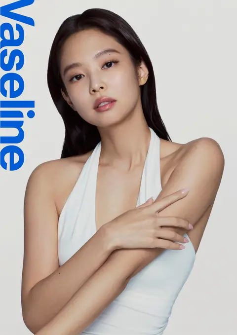 Vaseline x JENNIE @JENNIE our 1st Global Brand Ambassador for Body Care 💙 #VaselinexJENNIE #CrystalClearskin #ProVitaB3