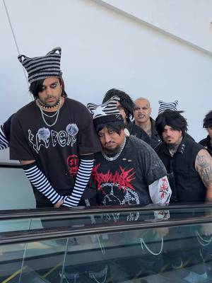 1 escalator, 2 lifestyles