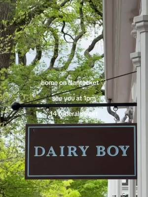 we’ve arrived on Nantucket & are here to stay 🤍 open today 1-6pm, and all holiday weekend long, saturday - monday from 11-7pm📍14 federal street 
