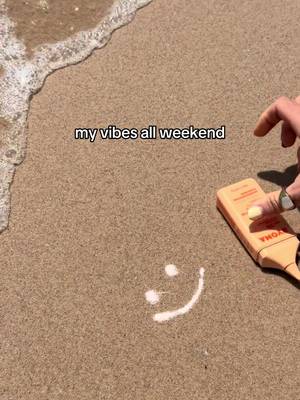 remember to wear your spf this weekend👀 #byoma #skincare #spf50 #byomaspf #Summer 