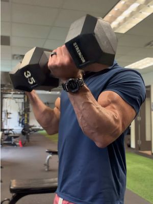 Biceps Training 101 #biceps #workout #motivation #polo 