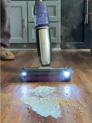 Well don’t make the same mistake 😒 #sharksteampickup #mopping #steamcleaning #vacuummop #CleanTok 