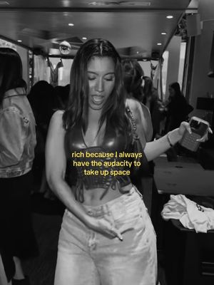 girlies, go be the main character pls #adviceforgirls #chooseyourself #mindsetmotivation #lovingyourself #maincharacterenergy 