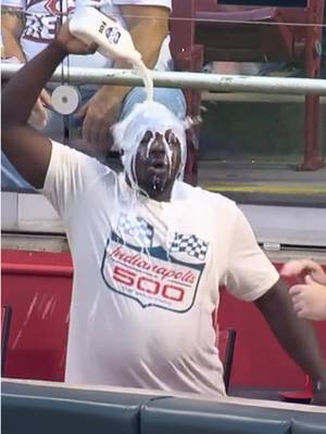How to celebrate a home run Indy 500 style | #reds #baseball #indy500 