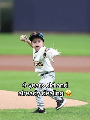 @WayBayBay is ready for the Big Leagues! #waylon #prodigy #baseball #littleleague #firstpitch 