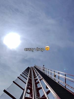 This drop is insane 😱🎢