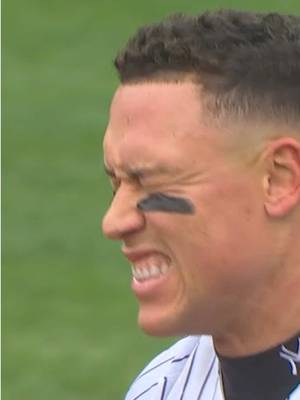 Aaron Judge breaks an 0-for-15 slump and then makes a mind boggling base running decision #yankees #aaronjudge #MLB #newyorkyankees #baseball