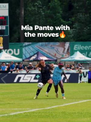 Mia Pante had her eyes on the prize ⚽️ #nsl #northernsuperleague #vancouver #toronto #vancouverrisefc #afctoronto