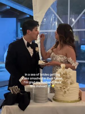 today’s our wedding anni so it’s only fitting we bring this gem of a video back ✈️ 🍰 #weddingtiktok #weddingday #bridetok #weddingcake 