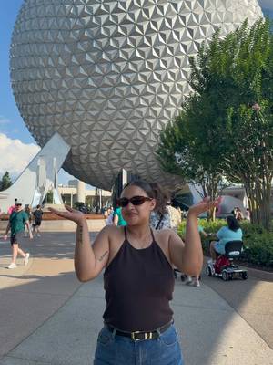 Parents date night at @Disney Parks EPCOT 🤍✨🎈 #datenight #disneyworld 