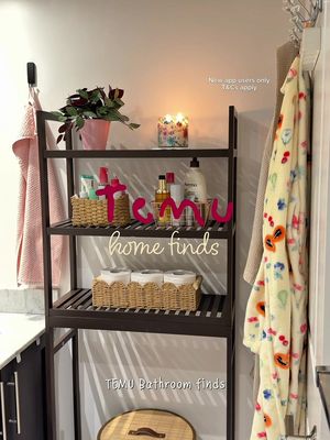 my recent @Temu bathroom find! this shelf helped organize my bathroom stuffies so much ++ it looks so chic! 🤎🧺💌✨ 🛒 Click the link to purchase: https://app.temu.com/k/g2mr7wzua05 or 🔎 the code (KCU9582) in the search bar on Temu App!  **T&Cs apply #temu #ugc #contentcreator #ugccreator #fyp