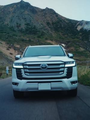 Awe-inspiring sights. #TOYOTA #LandCruiser300