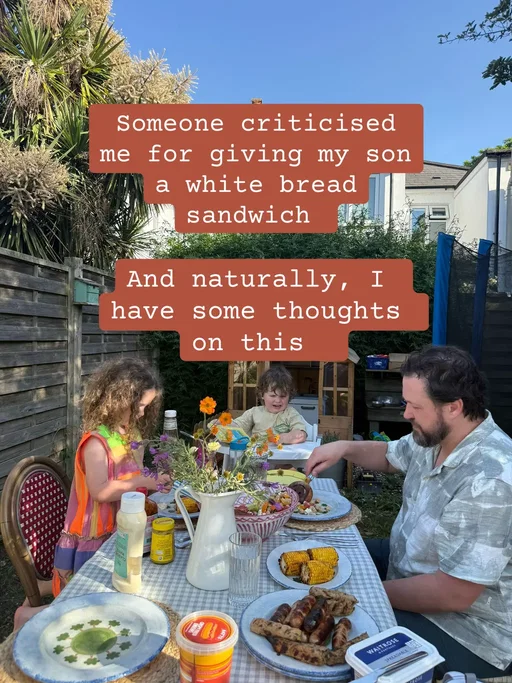 I always get nervous posting stuff like this because people have OPINIONS when it comes to food and feeding kids. So incase it wasn’t clear, this is what works for my little family and my choice to make as a parent. So if the sight of a child eating a white bread sandwich bread sandwich offends you I suggest you head elsewhere. Not because you’re not welcome but because it’s not going to change any time soon. #feedingkids #healthykids #bodyimage #foodies #parenting 