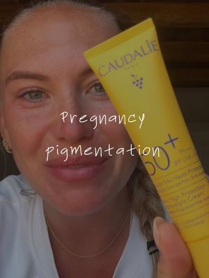 Deze zwangerschap last van pigmentvlekjes maar deze zonnebrand van @caudalie is super super fijn! Ruikt naar vakantie en het hele gezin kan het gebruiken. 🌞 #ad 