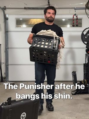 The Punisher after he bangs his shin. #marvelstudios #thepunishernetflix #fake #frankcastlepunisher 