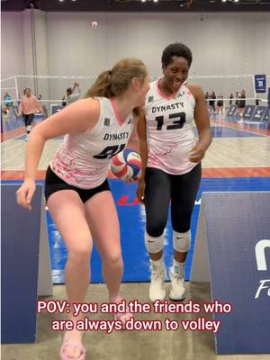 How we imagine all the teams at Adult Open Nationals got together. 👯‍♀️ #usavopen #adultvolleyball #volleyball