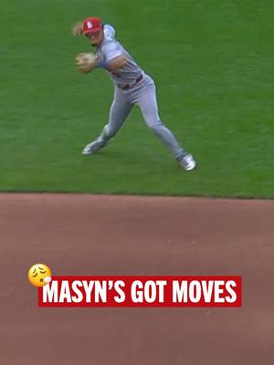and that’s why he’s a Gold Glover 😤 #MLB #cardinals #baseball #baseballhighlights 