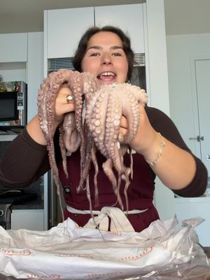 I know octopus can be a controversial ingredient for some people, but in my Italian family it was always just part of the table. Seafood salads in the summer, grilled octopus at gatherings, cold wine, lots of lemon, olive oil, and big platters shared around the table 🤍 So I wanted to share the easiest, most foolproof way I know how to cook it so it turns out perfectly tender every single time.