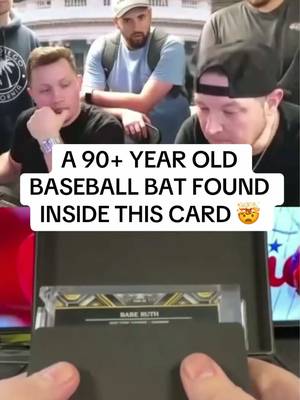 omg what are you doing if you pull this card 🤯🤯🤯 #topps #baberuth #MLB #baseball #tradingcards (via eastwestbreaks/IG)