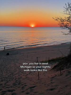 Home 🌲💛✋🏼🌊🌼 #puremichigan #westmichigan #lakemichigan 