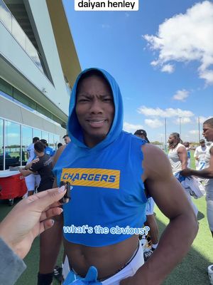 they really said HUH 😭 #chargers #nfl #prank #funny #daiyanhenley 