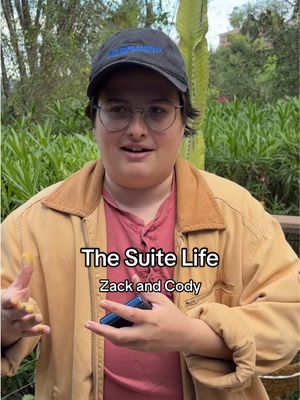 there's only one correct answer #suitelifeofzackandcody #suitelifeondeck #disneychannel 