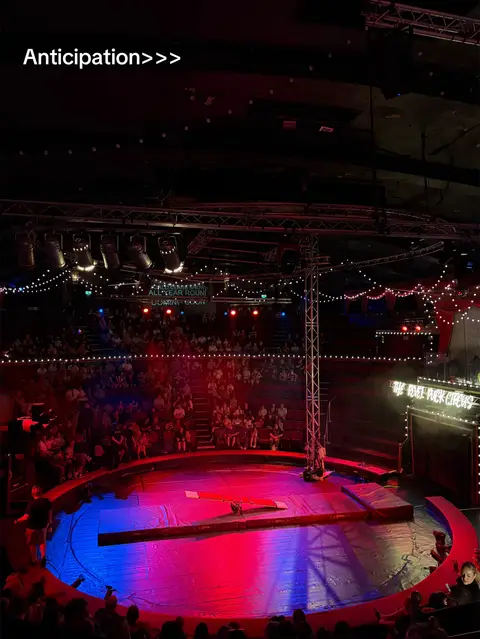 @The Revel Puck Circus is bringing acrobatics, chaos, laughter and jaw-dropping moments to the @Hippodrome Circus GY… but not for much longer 👀 Final performances this Sunday, so if you’ve been waiting for a sign, this is it! 🤹 Book now before the curtain falls.  https://visitnorfolk.co.uk/events/the-revel-pucks-circus-a-glimmer-daze-gambit #VisitNorfolk #GreatYarmouth #Circus #NorfolkEvents #FamilyFun