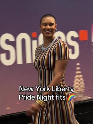 Han Xu had to show us her bracelet 🤣🌈 #WNBA #Pride #nyliberty   