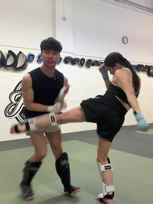 Do NOT block kicks like this #muaythai #mma