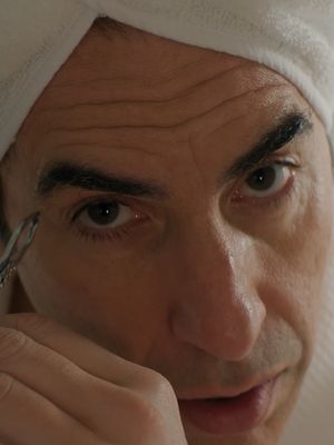 Lo importante es intentarlo, ¿no? 😅 #LadiesFirst #LasDamasPrimero #SachaBaronCohen