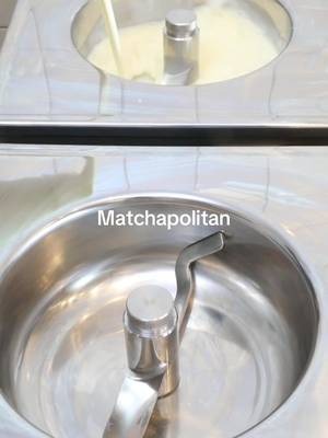 MATCHAPOLITAN Bold enough for the matcha enthusiast, balanced enough for the matcha-curious. Japanese matcha and Fair Trade vanilla ice creams twisted with strawberry jam. #icecream #matchaicecream 