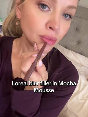 @L’Oréal Paris mocha mousse blur filler #newmomlife #girlmoms #lipliner #liptok #fullerlips 