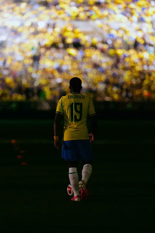 Obrigado Nação Brasileira, obrigado pelo apoio e pelo carinho de vocês, vamos juntos sempre, hoje foi um dia maravilhoso🇧🇷🤍 Obrigado meu Deus, por essa oportunidade🙏🏿@Seleção Brasileira 