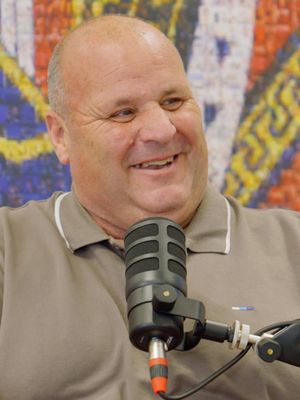 Most takeaway dishes memorised and recited in 30 seconds 🥡 40 by John Fisher (aka Big John) @bigjohnbosh1 on the What's The Record? podcast. New episode out now on Spotify and YouTube 🎙️ Big John is famous for his love of British Chinese takeaways, and his catchphrase "Bosh!"
